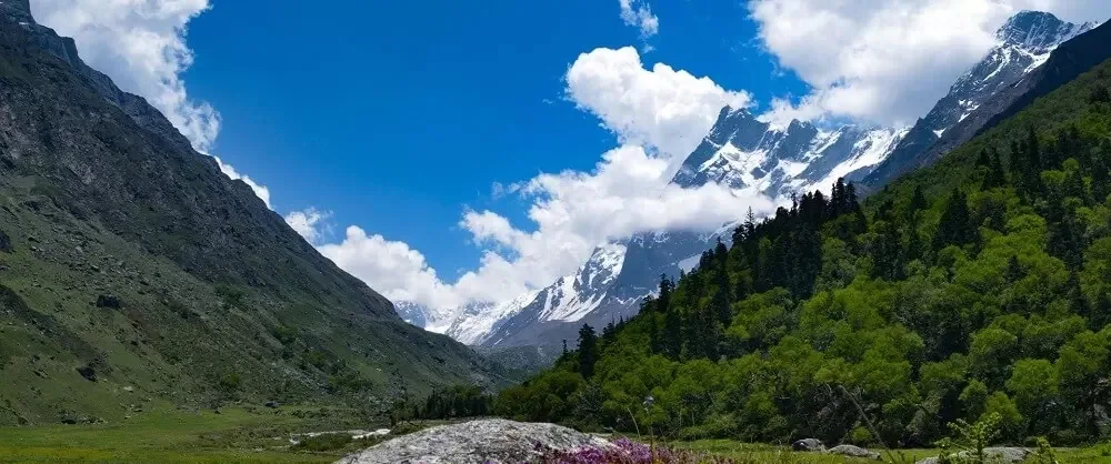 Har Ki Dun Trek trek in the Himalayas by Himalaya Shelter