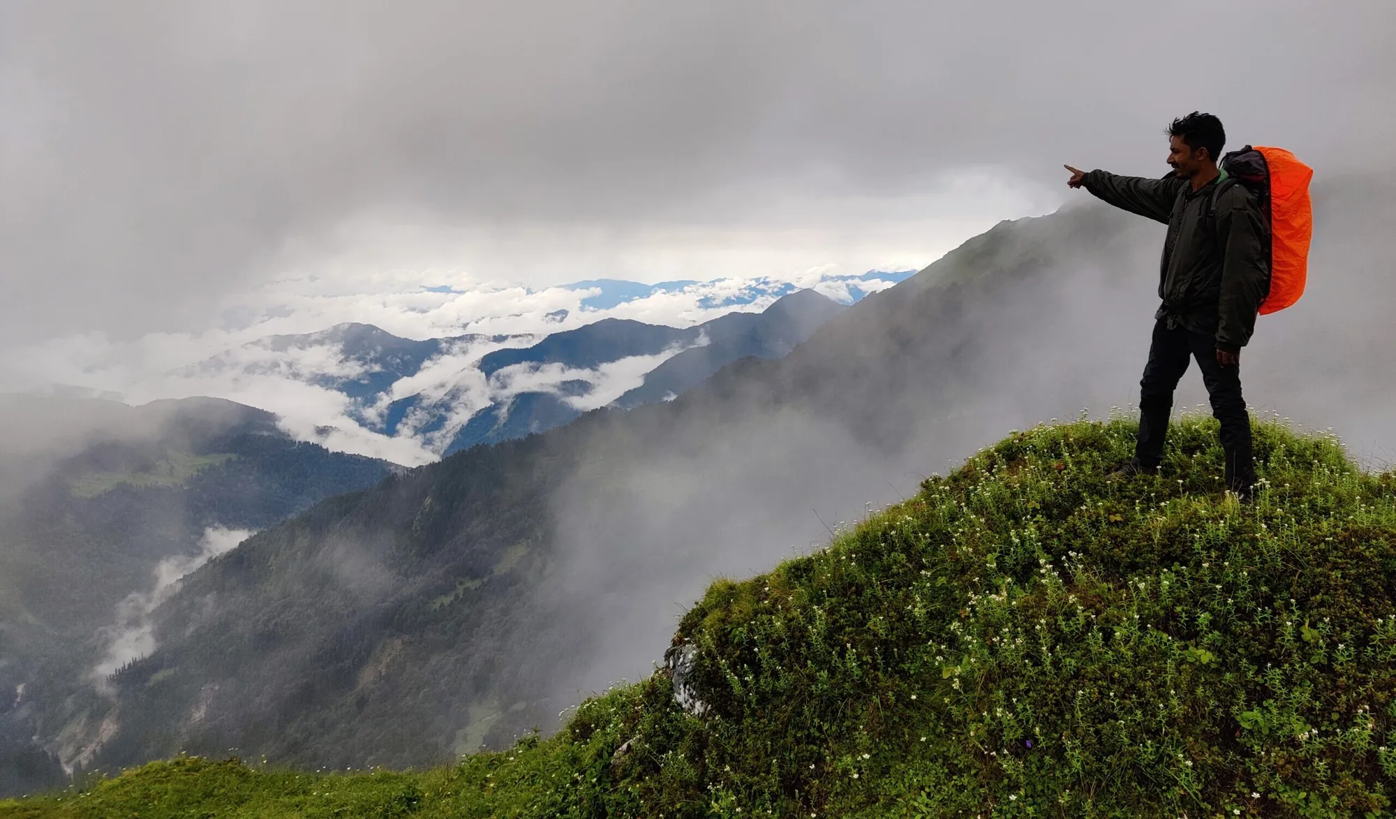 Reasons to choose Phulara Ridge Trek: Phulara ridge trek