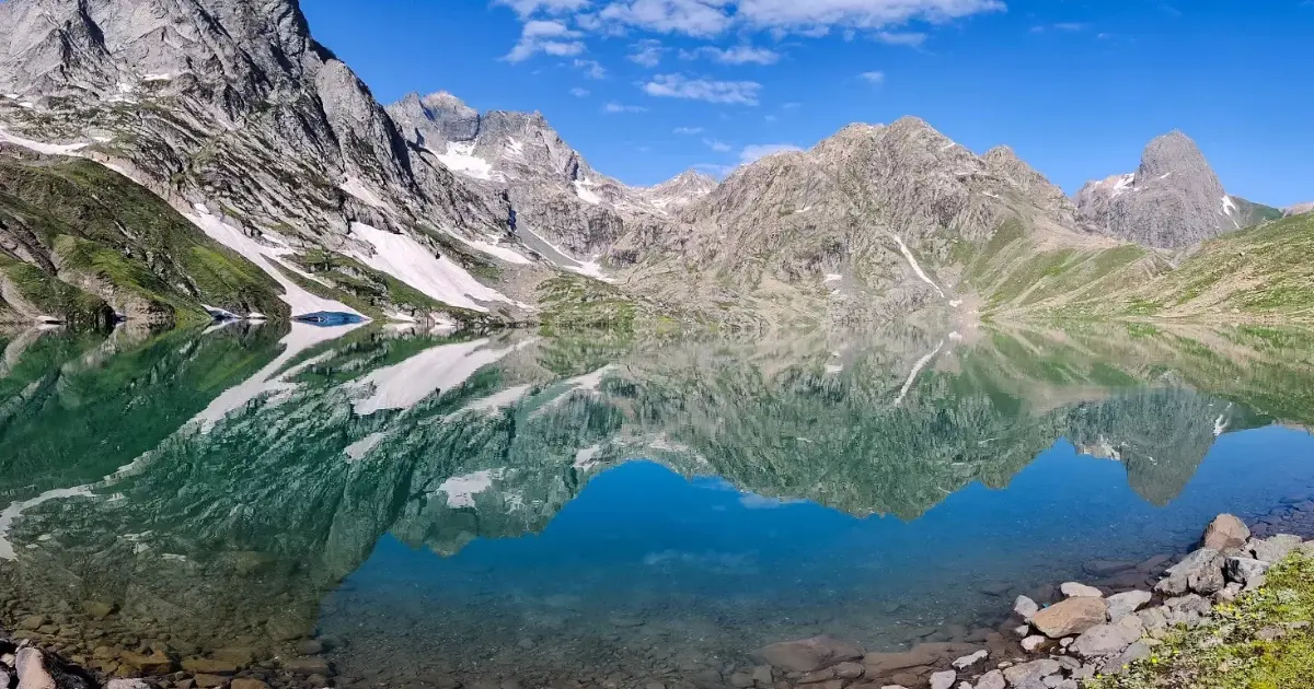 KGL Trek Booking Secrets Most Tour Companies Wont Tell You:  kashmir great lakes trek