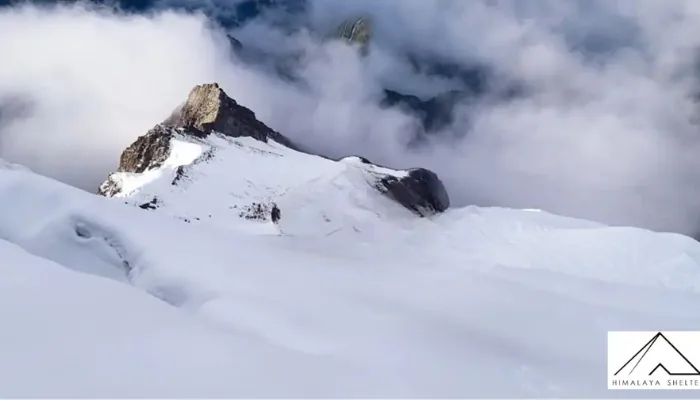 Best Time to Do Friendship Peak Trek